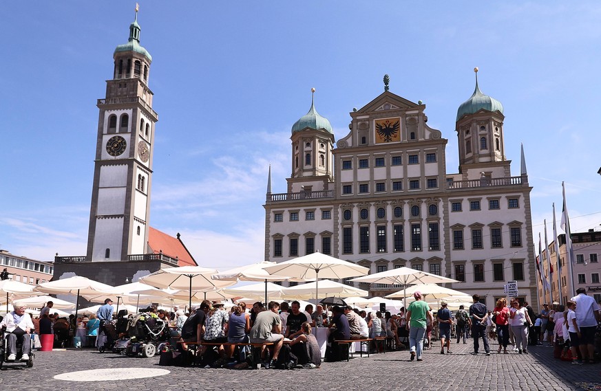 Betroffen war unter anderem das Augsburger Rathaus.