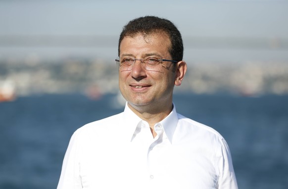 Ekrem Imamoglu, the mayoral candidate of the opposition Republican People s Party, tours Bosphorus of Istanbul from Uskudar to Besiktas district one day before the rerun of Istanbul s elections, 22nd  ...