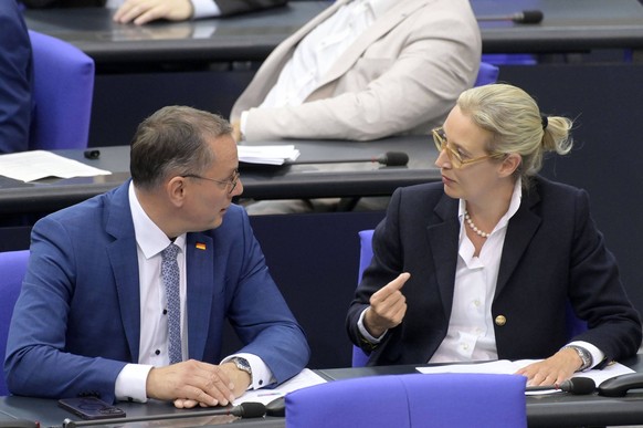 Tino Chrupalla und Alice Weidel in der 180. Sitzung des Deutschen Bundestages im Reichstagsgebäude. Berlin, 03.07.2024 *** Tino Chrupalla and Alice Weidel at the 180th session of the German Bundestag  ...