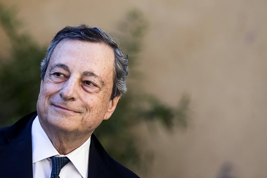 Geht er oder nicht? Der italienische Ministerpräsident Mario Draghi sieht sich in einer schweren politischen Krise.