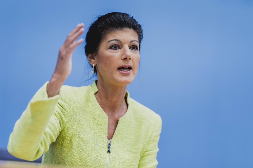 Sahra Wagenknecht, MdB, aufgenommen im Rahmen einer Pressekonferenz zur Gruendung des Vereins Buendnis Sahra Wagenknecht - Fuer Vernunft und Gerechtigkeit zur Vorbereitung einer neuen Partei. Berlin,  ...