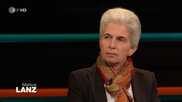 Marie-Agnes Strack-Zimmermann versucht die Regierung zu verteidigen.