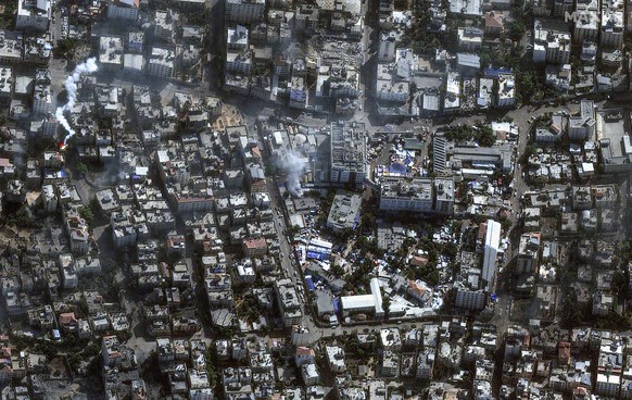 This image provided by Maxar Technologies shows al-Shifa hospital and surroundings in Gaza City, Saturday, Nov. 11, 2023. (Satellite image ©2023 Maxar Technologies via AP)