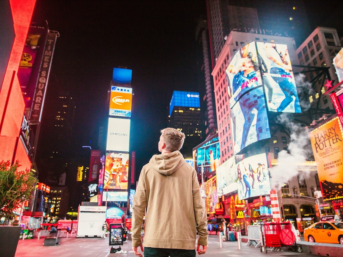 Der Times Square ist einer der berühmtesten Orte New Yorks. So leer ist er selten.