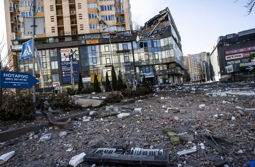 KYIV, UKRAINE - FEBRUARY 26: A view of damaged building in Kyiv which was hit by a recent shelling during RussiaÄôs military intervention in Ukraine, on February 26, 2022. Sirens blared in the Ukrain ...