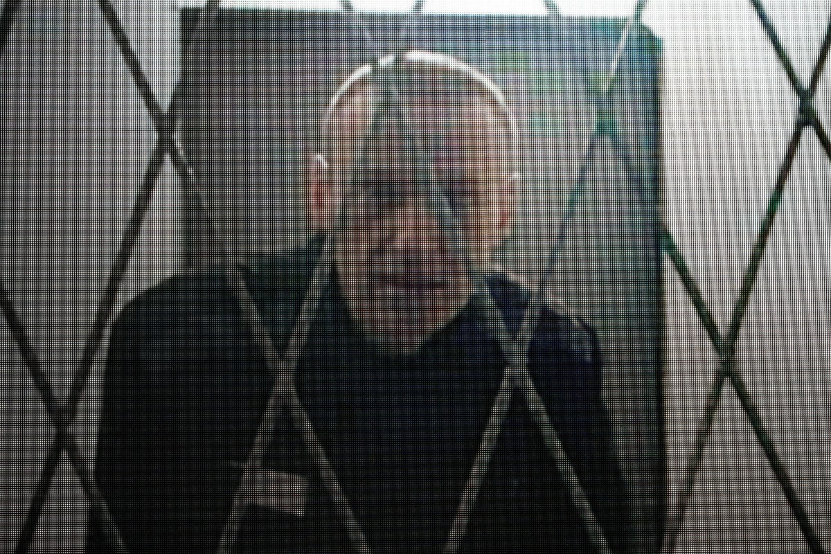 SCREENSHOT - 11.01.2024, Russland, Moskau: Alexej Nawalny, Oppositionspolitiker aus Russland, ist per Videolink aus der arktischen Strafkolonie, in der er eine 19-jährige Haftstrafe verbüßt, zu sehen, ...