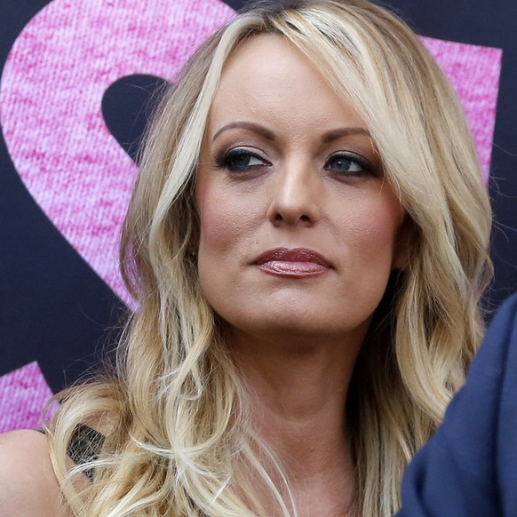 ARCHIV - 24.05.2018, USA, West Hollywood: Stormy Daniels (zu dpa: «Nach Trump-Urteil: Bewährungsbeamter befragt Ex-Präsidenten») Foto: Ringo H.W. Chiu/AP/dpa +++ dpa-Bildfunk +++