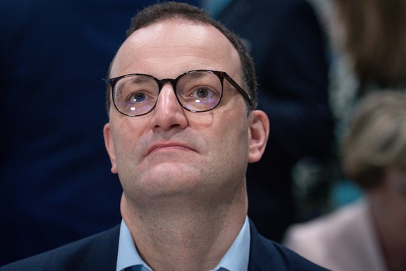 36. Bundesparteitag der CDU Deutschland 2024 Jens Spahn, stellvertretender Vorsitzender der CDU/ CSU-Bundestagsfraktion auf dem 36. Parteitag der CDU Deutschland im Estrel in Berlin , Berlin , 06.05.2 ...