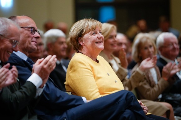 Eroeffnungsveranstaltung der Bundeskanzler Helmut Kohl Stiftung Aktuell, 27.09.2022, Berlin, Dr. Angela Merkel, Bundeskanzlerin a. D. bekommt Applaus unter anderem vom Vorsitzenden der CDU Deutschland ...