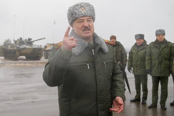 Der belarussische Diktator Alexander Lukaschenko unterstützt den russischen Angriffskrieg gegen die Ukraine.
