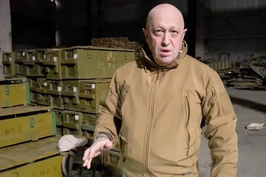 RUSSIA, SOLEDAR - MAY 1, 2023: PMC Wagner founder Yevgeny Prigozhin speaks of weapons captured by PMC Wagner fighters in underground vaults in the city of Soledar. Some 5km long, the vaults are set 15 ...