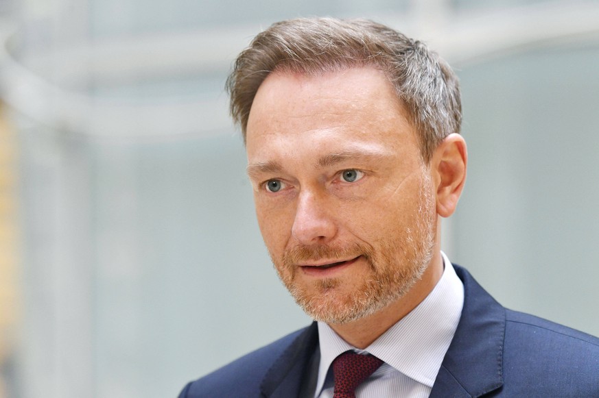 Christian Lindner bei einem Statement der FDP zur politischen Lage im Jakob-Kaiser-Haus. Berlin, 05.05.2021 *** Christian Lindner at a statement of the FDP on the political situation at the Jakob Kais ...