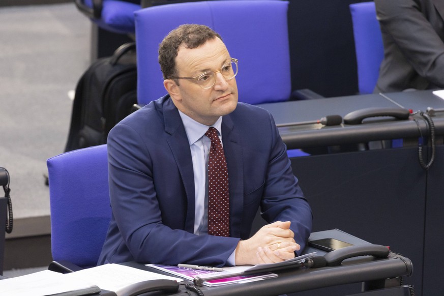 Jens Spahn, CDU, spricht im Bundestag. Berlin, 23.06.2022. Berlin Deutschland *** Jens Spahn, CDU, speaks in the Bundestag Berlin, 23 06 2022 Berlin Germany Copyright: xThomasxImox