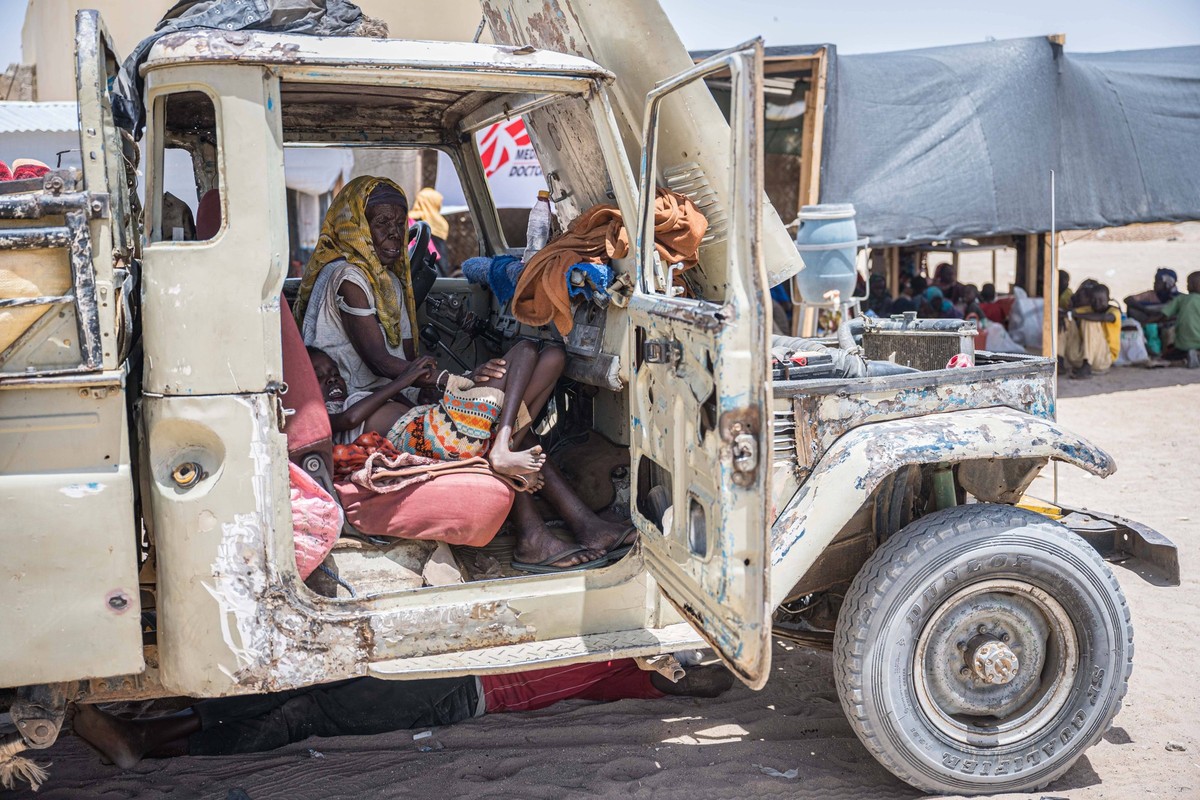 250628 -- TINE, June 28, 2025 -- This photo taken on June 26, 2025 shows newly arrived Sudanese refugees at the border in the eastern Chadian city of Tine. According to the United Nations, one in thre ...