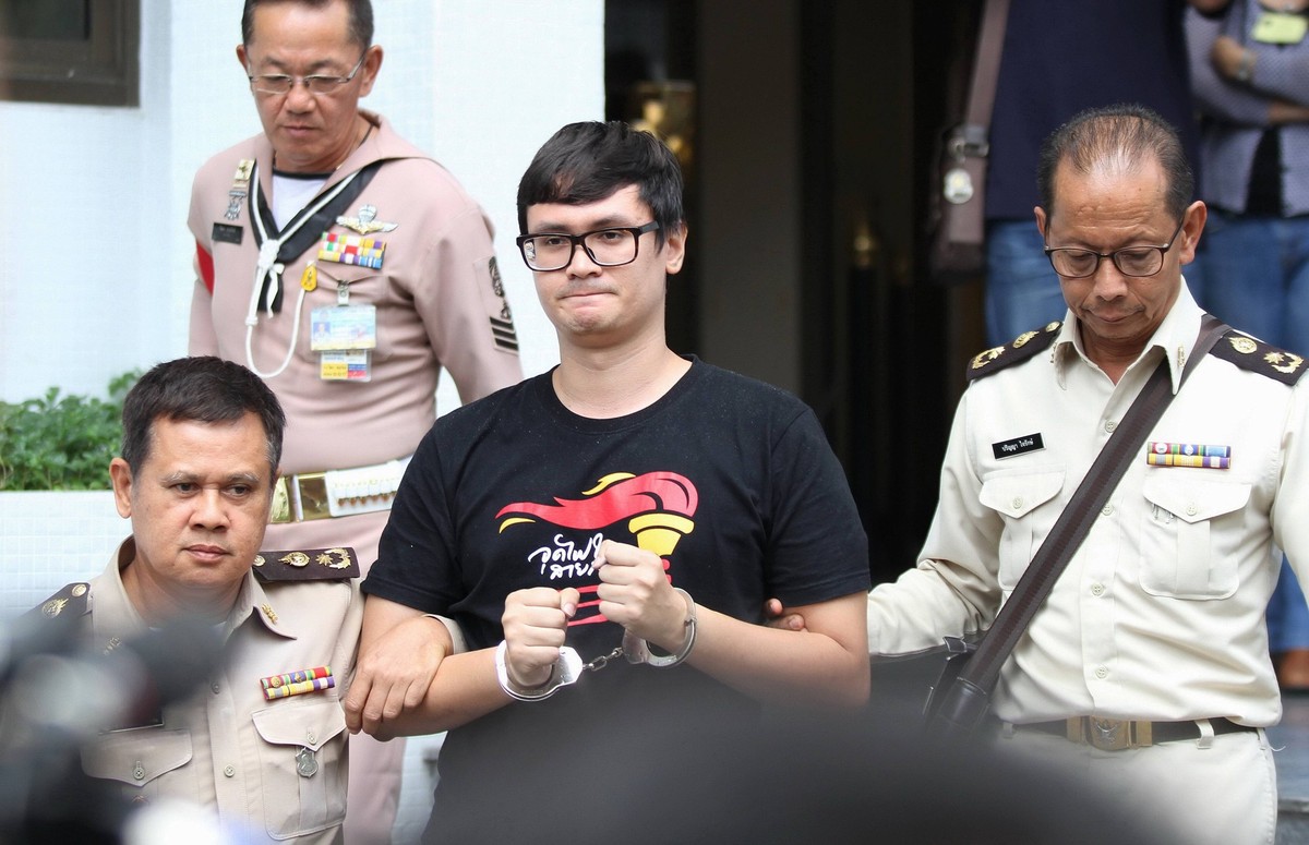 Thailand: Rome,pro-democracy arrested in jail Police and military led Rangsiman Rome, the pro-democracy activist to getting committal permission at the Bangkok military court. Rome was accused and arr ...