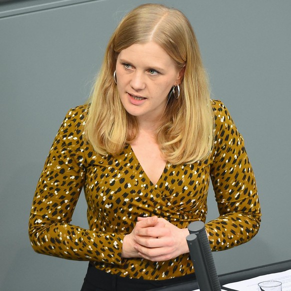 Josephine Ortleb (SPD) spricht während der 151. Sitzung des Deutschen Bundestages.