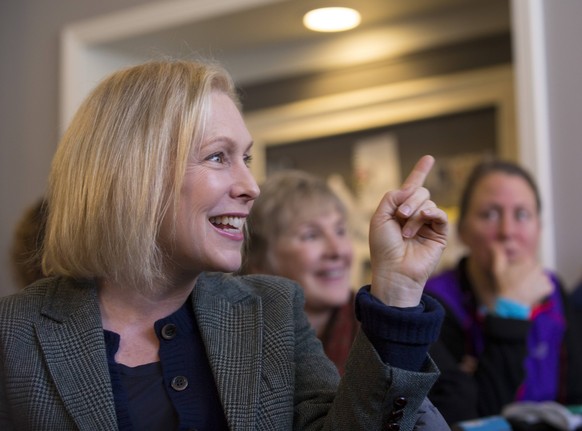 February 2, 2019, JajaBelle s Coffee, Nashua, New Hampshire, USA: U.S. Presidential candidate Kirsten Gillibrand (D-NY) campaigning at JajaBelle s Coffee in Nashua, NH. PUBLICATIONxINxGERxSUIxAUTxHUNx ...
