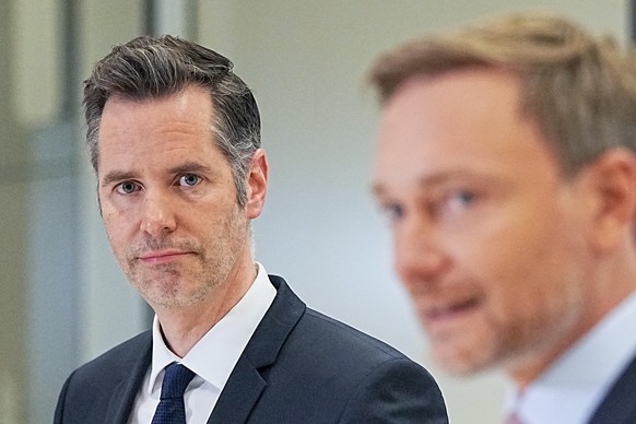 Links der neue Fraktionschef Christian Dürr mit seinem Vorgänger und jetzt Finanzminister Christian Lindner.