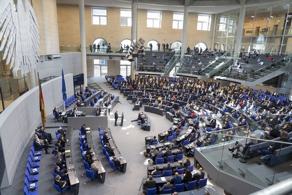 Blick in den Plenarsaal während Scholz' Rede.