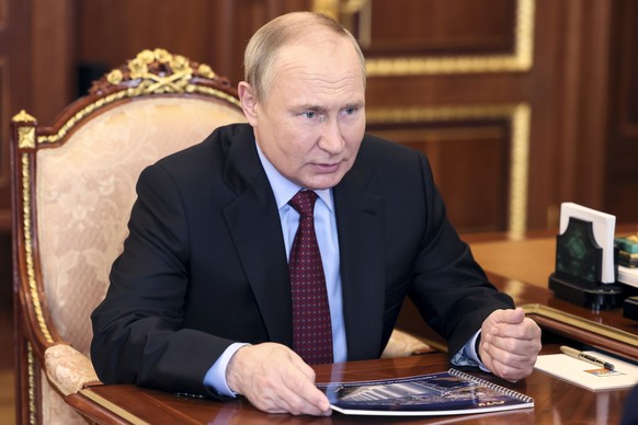 Wladimir Putin will sich die Sanktionen des Westens nicht gefallen lassen und warnt vor heftigen Sanktionen vonseiten Russlands.