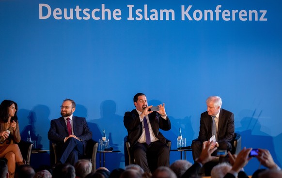 Serap Güler, Bülent Ucar, Aiman Mazyek und Horst Seehofer