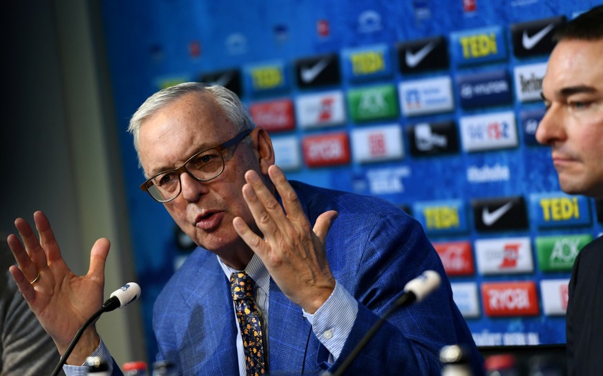 Hertha Berlin president Werner Gegenbauer and Windhorst attend a news conference after Juergen Klinsmann resigned from his job as coach in Berlin, Germany, February 13, 2020. REUTERS/Annegret Hilse