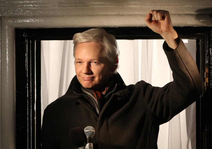 LONDON, ENGLAND - DECEMBER 20: Wikileaks founder Julian Assange speaks from the Ecuadorian Embassy on December 20, 2012 in London, England. Mr Assange has been living in the embassy since June 2012 in ...