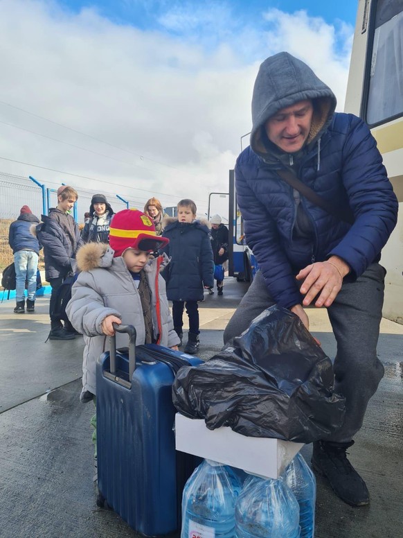 Ukrainische Waisenkinder aus der Ukraine auf ihrem Weg nach Berlin.