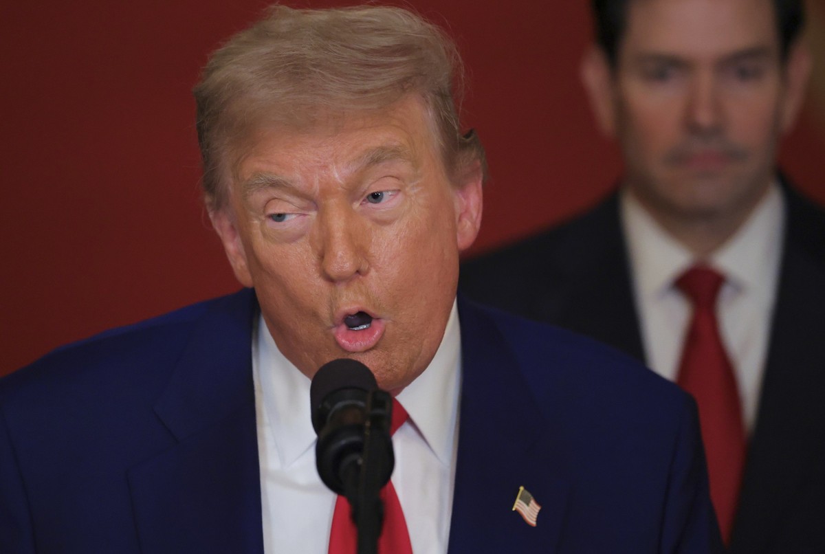 21.06.2025, USA, Washington: US-Präsident Donald Trump spricht im East Room des Weißen Hauses, nachdem das US-Militär drei iranische Nuklear- und Militäranlagen angegriffen hat. Foto: Carlos Barria/Re ...
