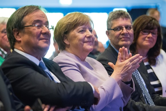 Armin Laschet (l.) neben Bundeskanzlerin Angela Merkel.
