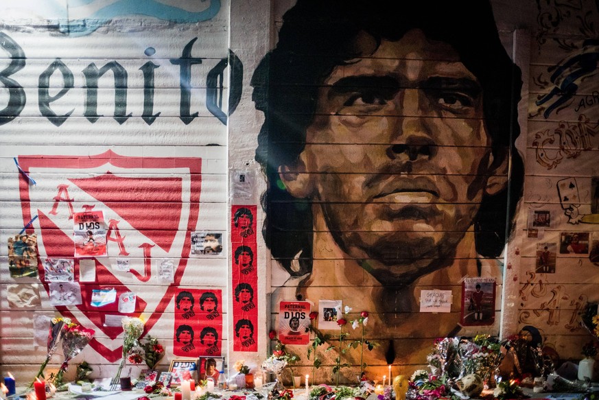 In den Straßen von Buenos Aires trauert man um Diego Maradona.