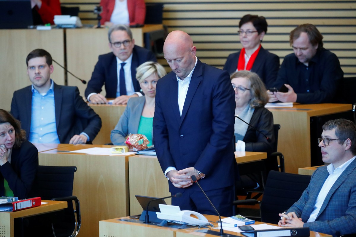 FDP candidate Thomas Kemmerich smiles during a session of the state parliament in Thuringia to elect a new state prime minister in Erfurt, Germany, February 5, 2020. REUTERS/Hannibal Hanschke