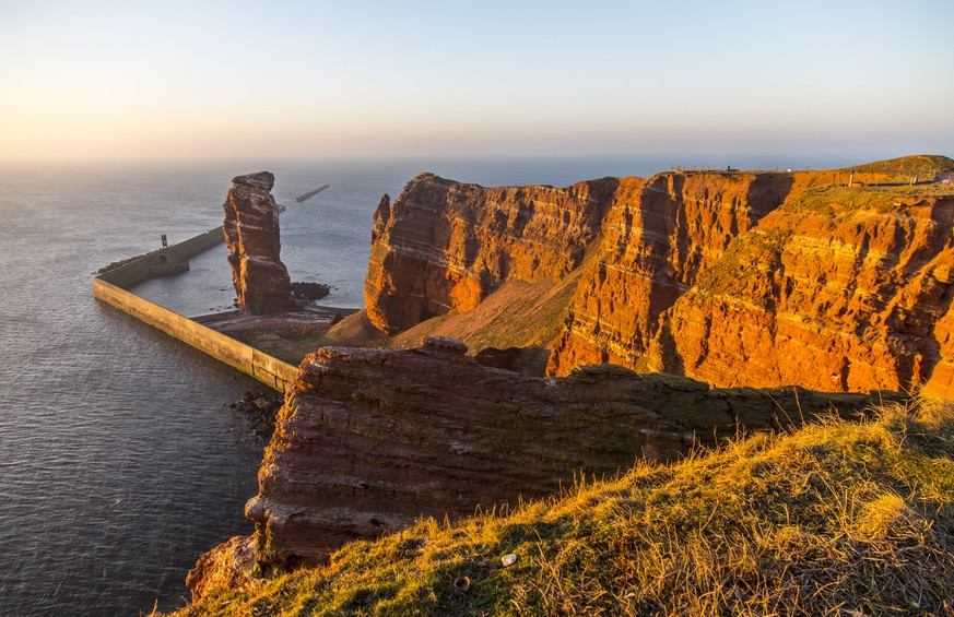 Helgoland, Insel in der Deutschen Nordsee, Wahrzeichen Felsnadel Lange Anna,

Helgoland Island in the German North Sea Landmark Spine Length Anna