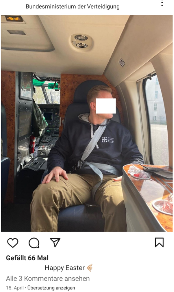 Am 15. April postete Lambrechts Sohn ein Bild von sich im Hubschrauber.