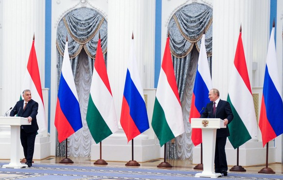 MOSCOW, RUSSIA - FEBRUARY 1, 2022: Hungary&#039;s Prime Minister Viktor Orban (L) and Russia&#039;s President Vladimir Putin give a joint press conference following their meeting at the Moscow Kremlin ...