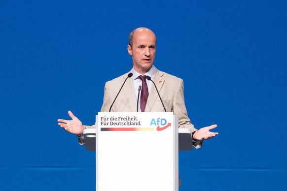 Nicolaus Fest spricht auf dem Bundesparteitag der AfD.