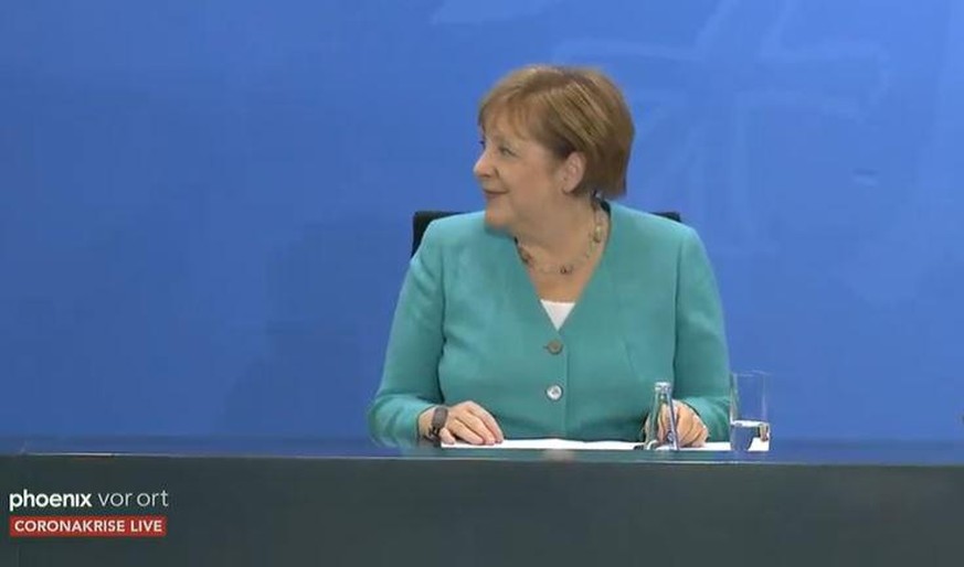 Bundeskanzlerin Merkel war zu Scherzen aufgelegt.