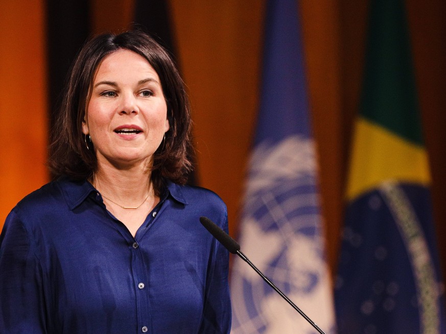 Petersberg Climate Dialogue Convenes In Berlin German Foreign Minister Annalena Baerbock speaks to the media on the second day of the Petersberg Climate Dialogue on May 3, 2023 in Berlin, Germany. Ber ...