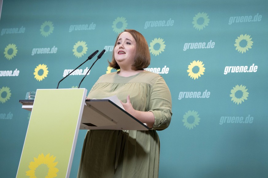 Pressekonferenz mit Ricarda Lang, Bundesvorsitzende von Bündnis90/Die Grünen -Pressekonferenz mit Ricarda Lang, Bundesvorsitzende von Bündnis90/Die Grünen -, Berlin Berlin Deutschland Parteizentrale * ...