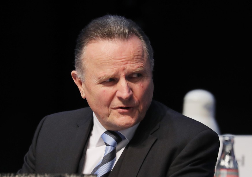 10. AFD Bundesparteitag in Braunschweig Georg Pazderski, Braunschweig Deutschland Volkswagenhalle Braunschweig *** 10 AFD Federal Party Congress in Braunschweig Georg Pazderski, Braunschweig Germany V ...