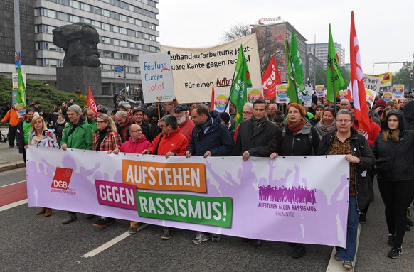 "Aufstehen gegen Rassismus" zeigt regelmäßig Gesicht in Chemnitz.