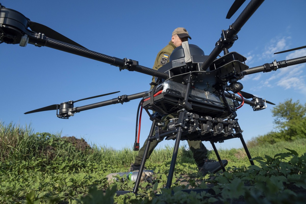 Ukrainian soldiers conduct final tests with drones before deployment to the frontline in Dnipro DNIPRO REGION, UKRAINE - MAY 21: A view of a Vampire and Kamikaze BC drone used by the 59th Brigade duri ...