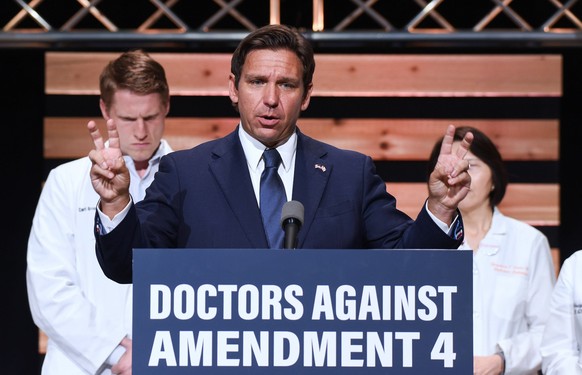 Florida Gov. DeSantis Holds Press Conference in Opposition to Amendment 4 Florida Gov. Ron DeSantis, appearing with medical doctors, holds a press conference to speak in opposition to Amendment 4, whi ...