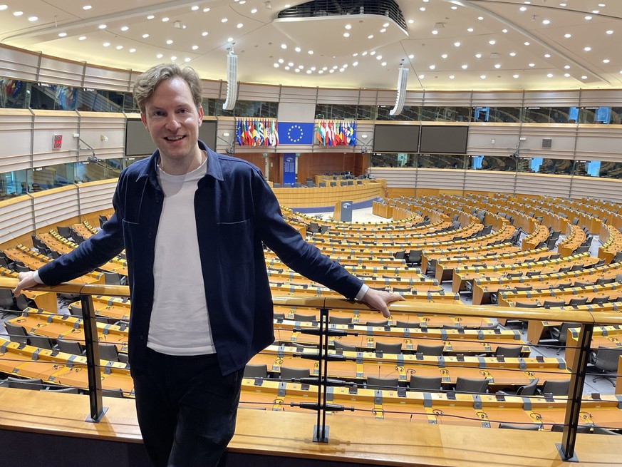 Damian Boeselager sitzt für die paneuropäische Partei Volt im EU-Parlament