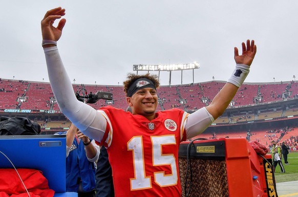 October 7, 2018 - Kansas City, MO, USA - Kansas City Chiefs quarterback Patrick Mahomes celebrates the team s 30-14 win against the Jacksonville Jaguars, on October 7, 2018, at Arrowhead Stadium in Ka ...