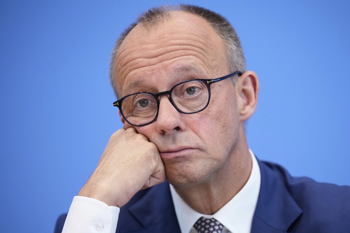 German Chancellor Friedrich Merz attends the annual press conference at the Federal Press Conference in Berlin, Germany, Friday, July 18, 2025. (AP Photo/Ebrahim Noroozi)