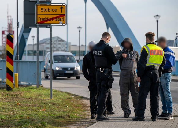 Ein seltenes Bild innerhalb der EU: Grenzkontrollen, zwischen Deutschland und Polen.
