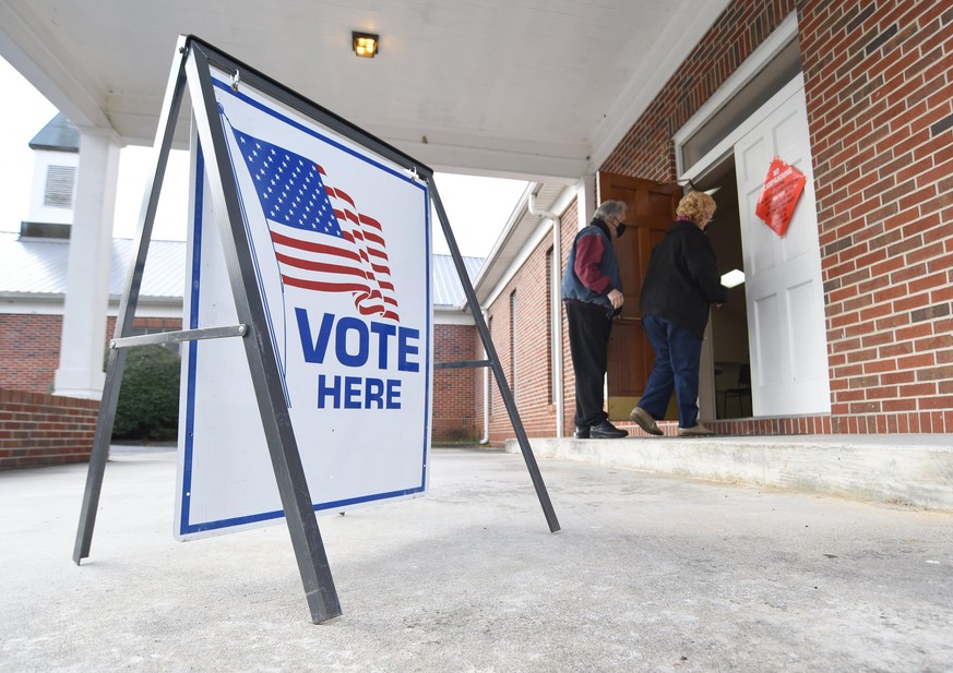 Photo by Matt Hamilton / Voters enter a polling place at Dawnville United Methodist Church in Dawnville, Ga., on Tuesday, Jan. 5, 2021. (Matt Hamilton/Chattanooga Times Free Press via AP)