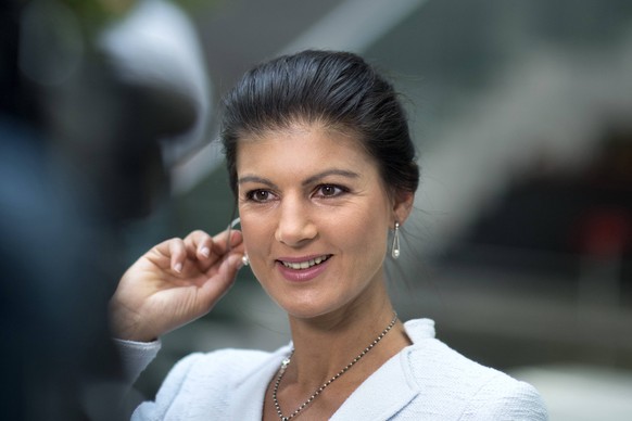 Sahra Wagenknecht, Aufstehen DEU, Deutschland, Germany, Berlin, 04.09.2018 Sahra Wagenknecht, Fraktionsvorsitzende der Partei Die Linke, nach der Bundespressekonferenz zum Thema Gruendung der linken S ...