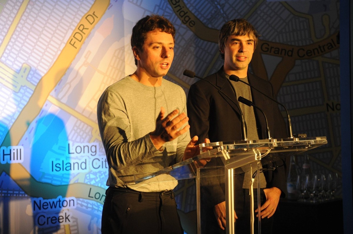Sep 23, 2008 - Manhattan, New York, USA - Google co-founders SERGEY BRIN (L) and LARRY PAGE (R) speaks as the Metropolitan Transportation Authority PUBLICATIONxINxGERxSUIxAUTxONLY - ZUMAb09_ 20080923_ ...
